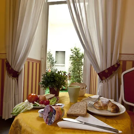 Medinaples 4* Napoli