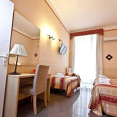Medinaples 4*