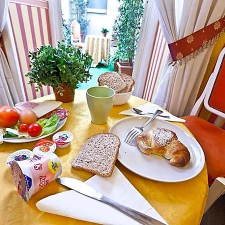 Medinaples فندق مبيت وإفطار 4*