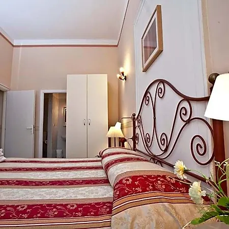 Medinaples 4*