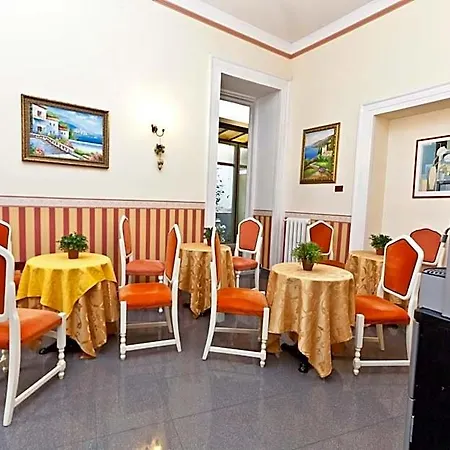 Medinaples 4* نابولي