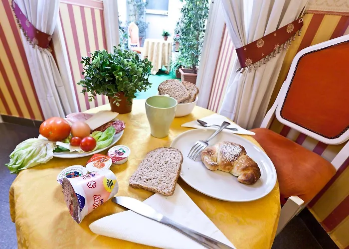 Medinaples Bed & Breakfast 4*