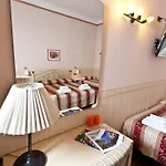 Medinaples فندق مبيت وإفطار 4*